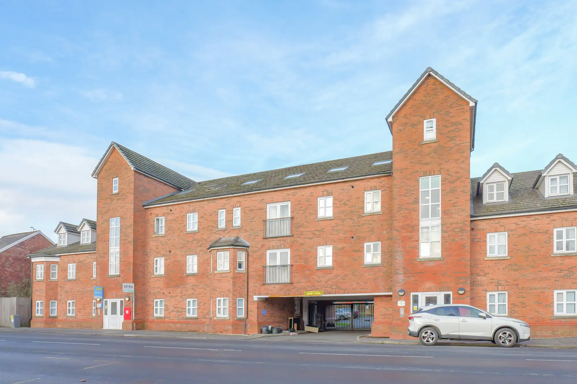 141 Kenyon Street, Manchester, M40