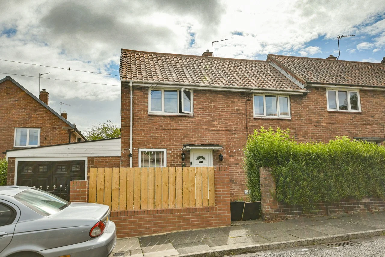 Kinross Drive, Newcastle Upon Tyne